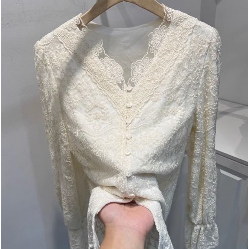 設計感V領刺繡喇叭袖蕾絲衫開衫女